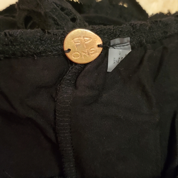 Free People Adella Shorts - black - Picture 4 of 6